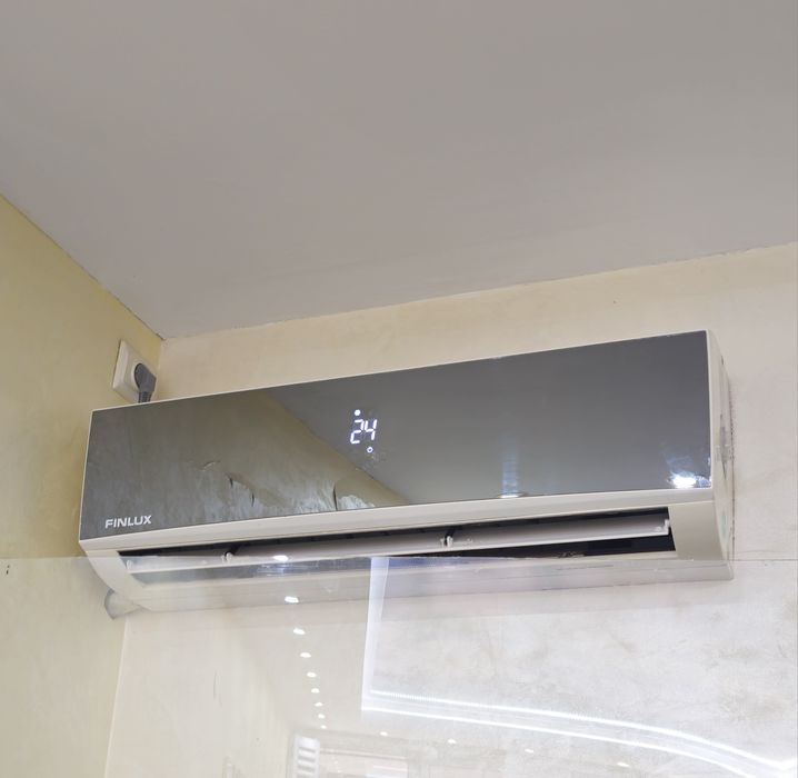 Инвенторен климатик Finlux 12BTU