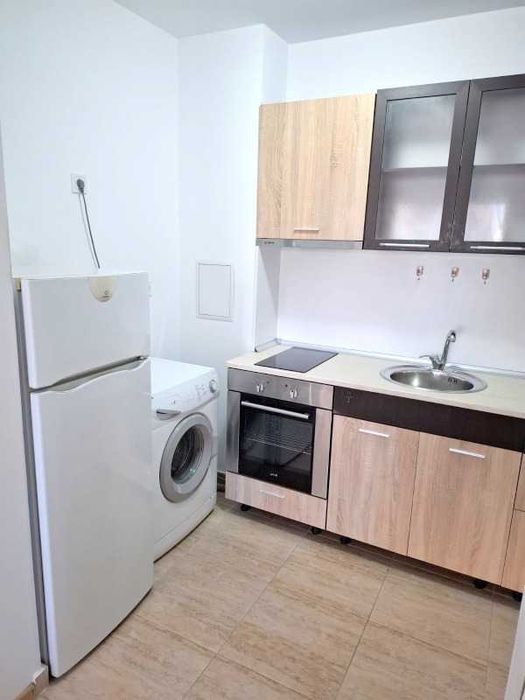 Дава се под наем Двустаен апартамент в Бургас, Сарафово - 48 кв.м за 315 € - Снимка #2