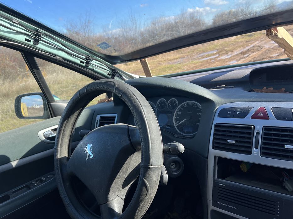 Peugeot 307 2.0 , Пежо 307 2.0 бензин На Части !!!