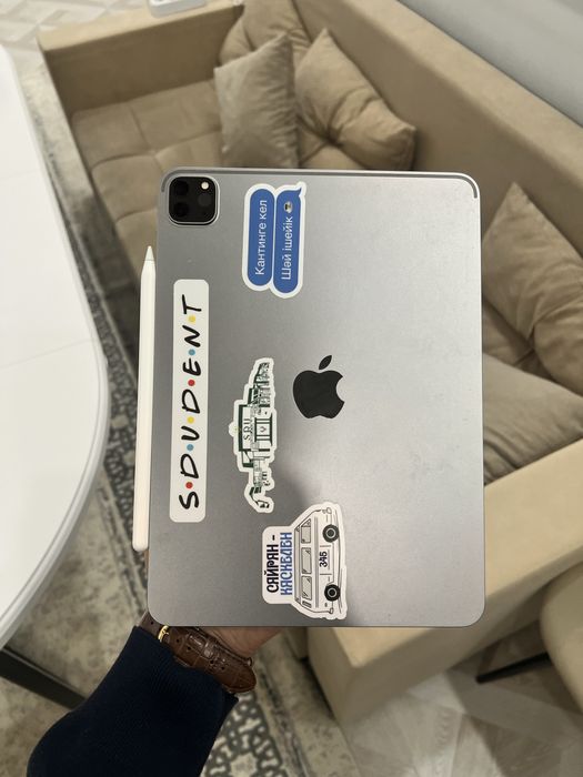 iPad Pro 2022 (11-inch)(4th generation)