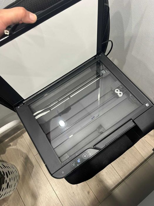 продам 4 принтера в отличном состоянии