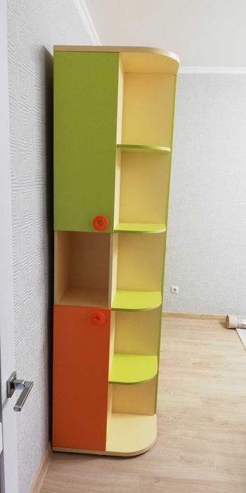 Продам детскую мебель