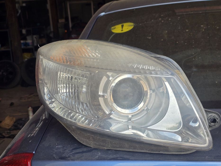 Faruri scoda fabia 2 1.4