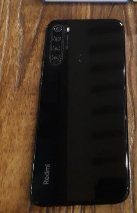 Редми ноте 8 /6/128/ тали идаел.