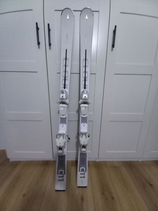 Schiuri Atomic Cloud 11, 143cm  lungime