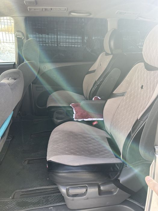 Прдается Toyota Estima