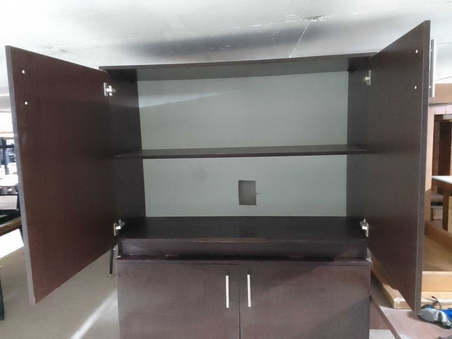 Темный шкаф.Оборудование