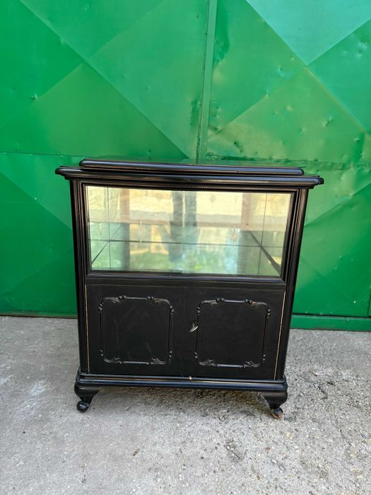 Comoda Vintage cu Vitrina si blat rotativ Stil Rococo; Mic Dulap