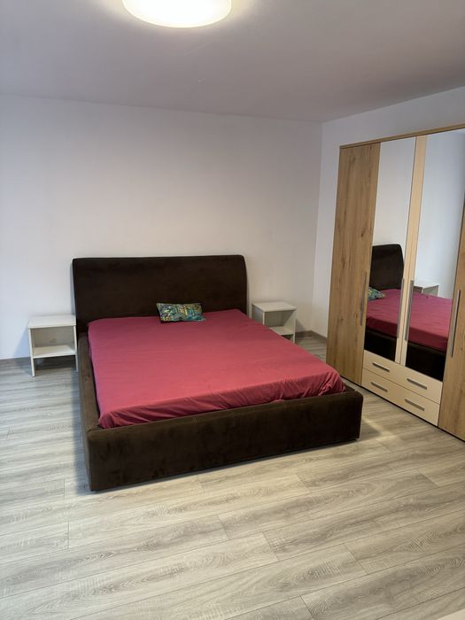 Apartament de inchiriat