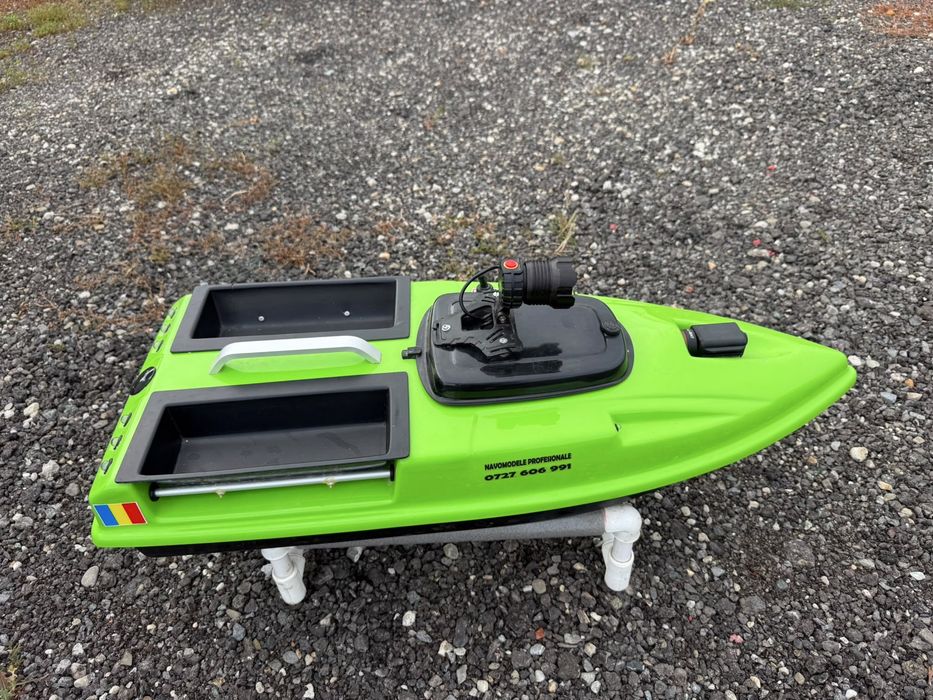 Navomodel de viteza, cu GPS si camera FPV