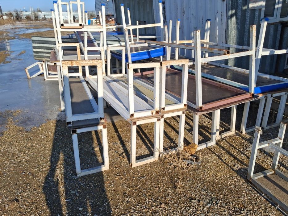 Стол стулья Продаётся