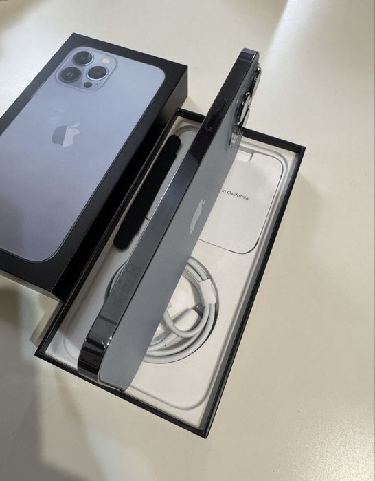Unic Proprietar Iphone 13 Pro Max 256 GB Sierra Blue