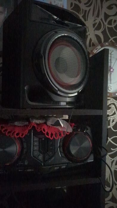 Музыкальный центр LG CJ45