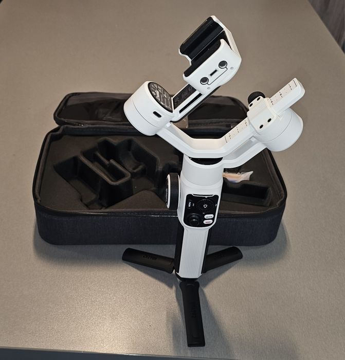 Gimbal Stabilizator Zhiyun Smooth 5S Combo