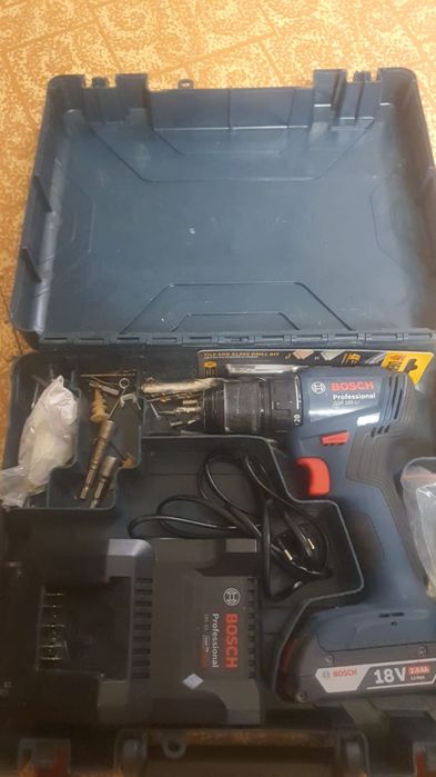 Продаю шуруповерт bosch