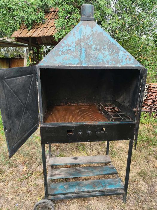 Gratar pe gaz cu 2 arzatoare