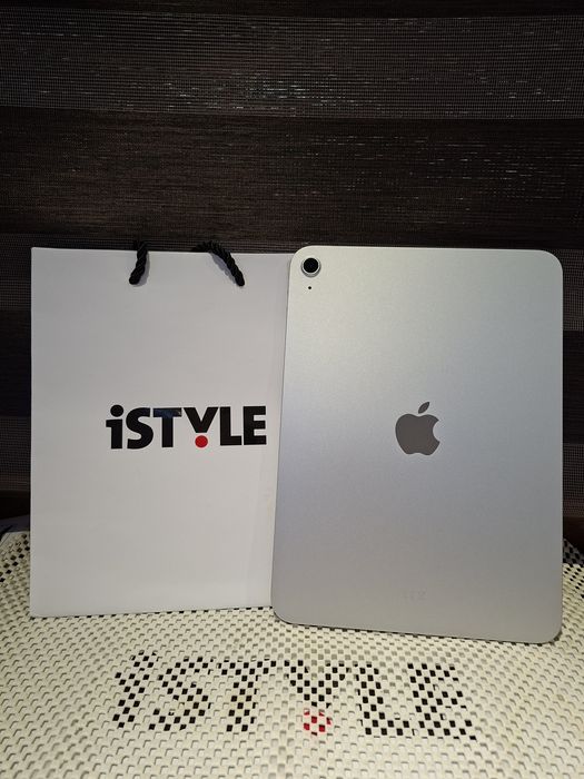 iPad Generația 11 (A16), Space Gray, Silver, 128GB, Ca Nouă, Garanție