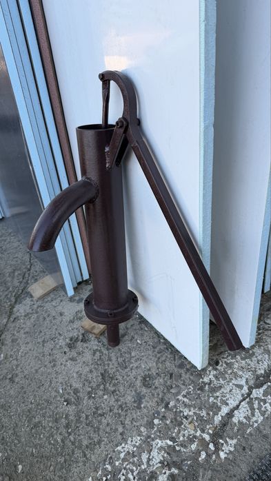 Pompa manuala apa potabila