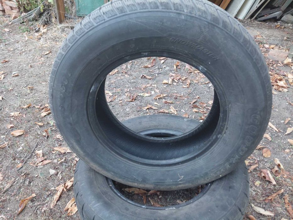 Гуми 205/70/15 4бр.