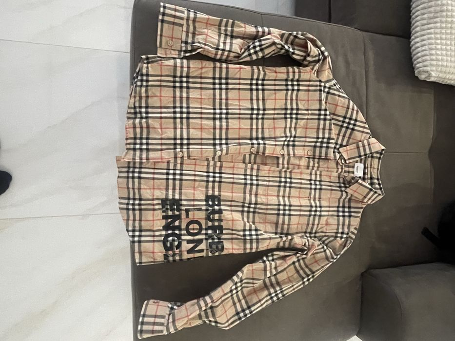 Риза Burberry L размер