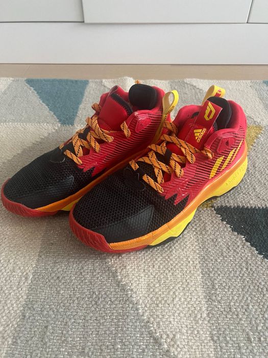 Adidas x The Incredibles – mărime 39 1/3 EU