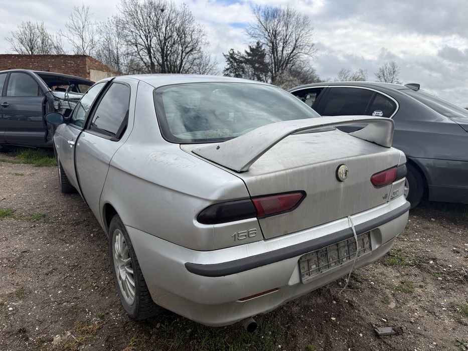 Alfa Romeo 156 2.4 JTD на части