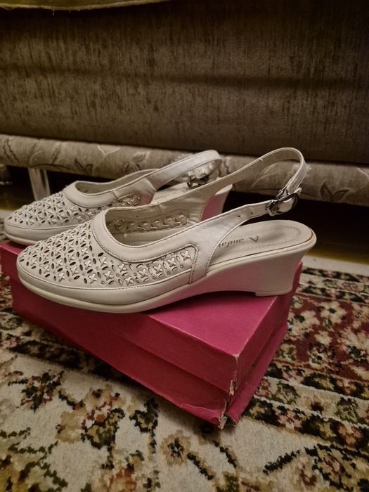 Босоножки летние, 36-37 размер