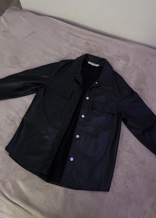 Рубашка кожанная, оверсайз