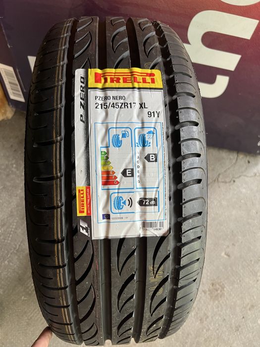 Vând set anvelope vară Pirelli P Zero Nero – 215/45 R17 XL 91Y
