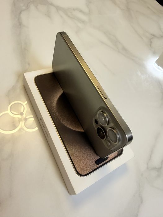 IPhone 15 Pro Max 256 Gb - impecabil