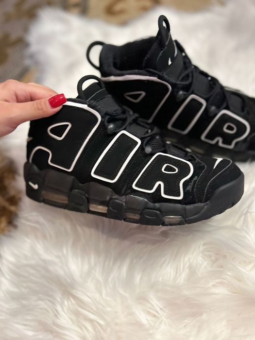 Adidași Nike uptempo 40.5