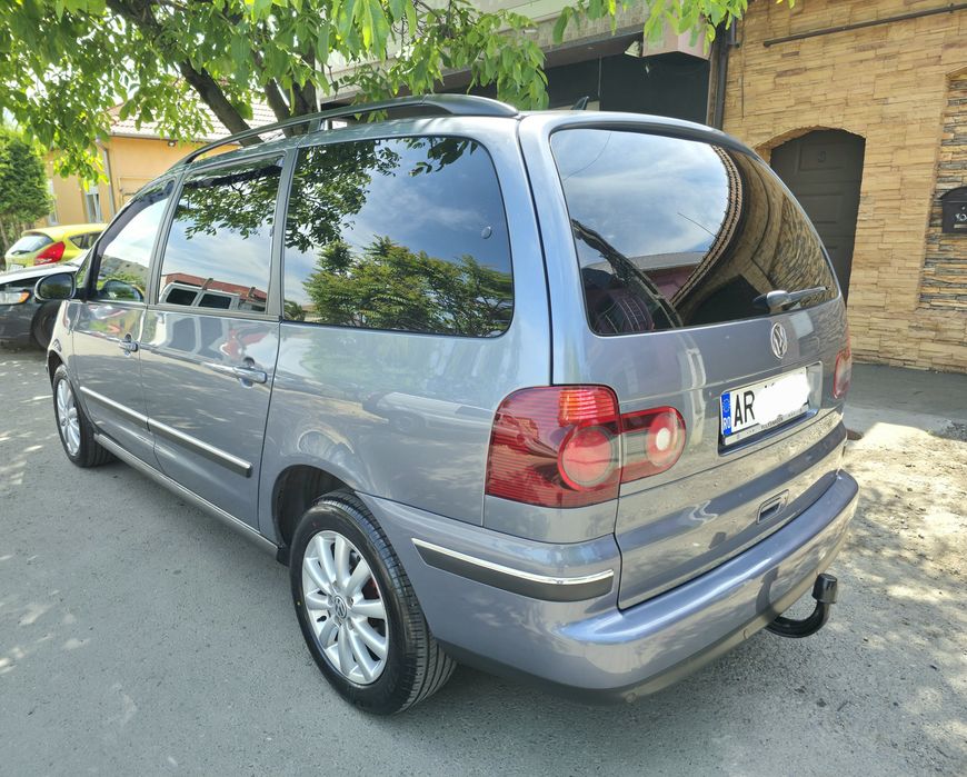 VOLKSWAGEN Sharan 2009 — imagine 4