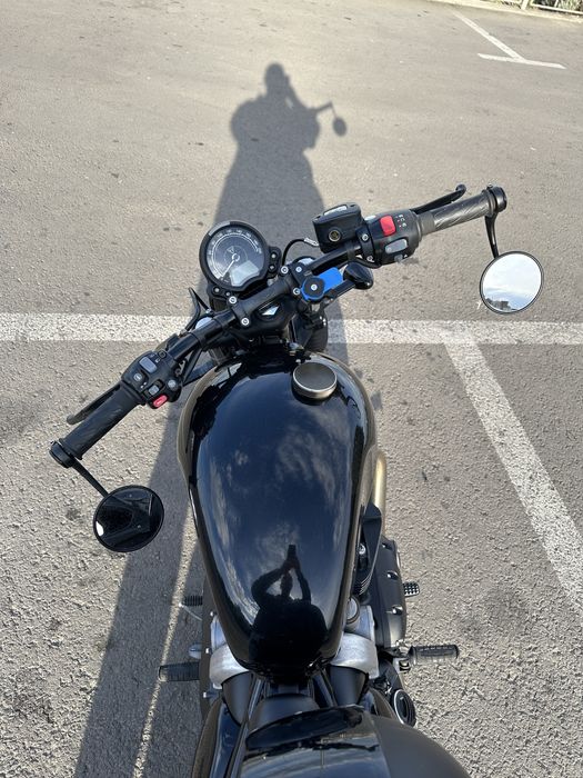 Triumph Boneville Bobber