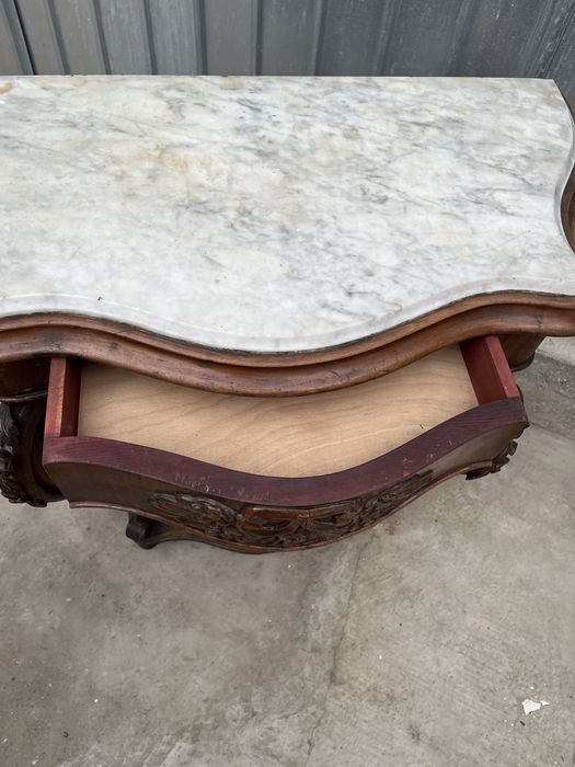 Vand masa vintage din marmura