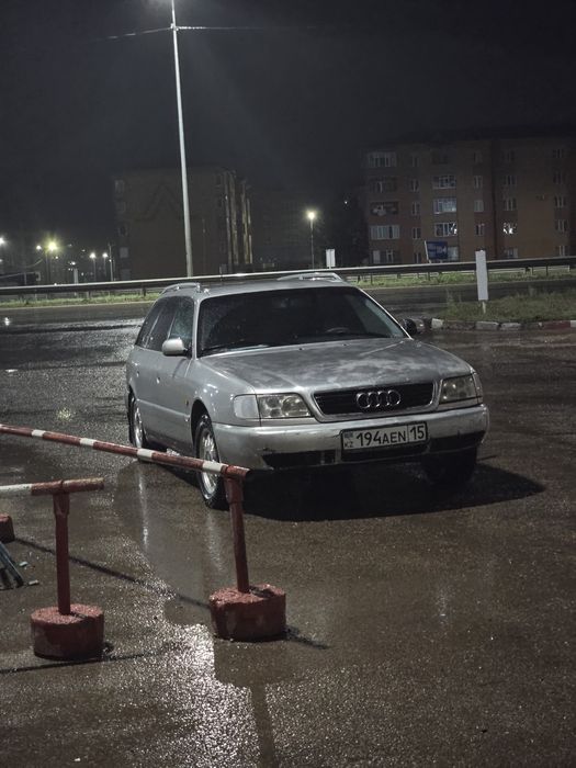 Ауди А6 С4 Уневерсал