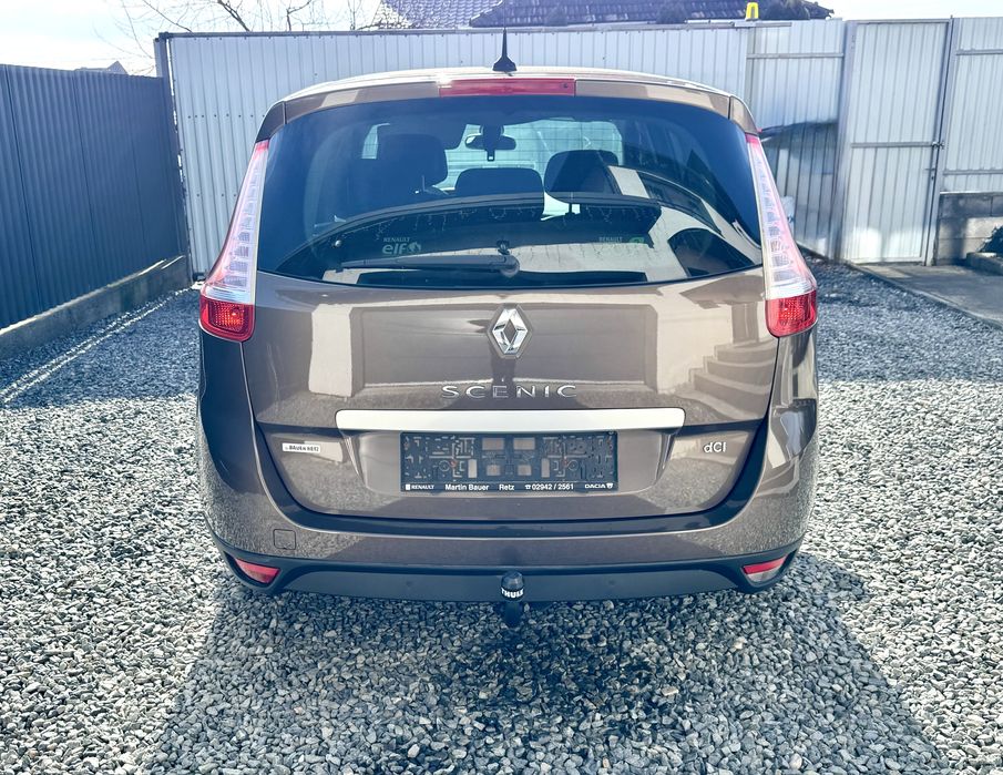 Renault Scenic 1,9 diesel 131ps an 2011 euro 5