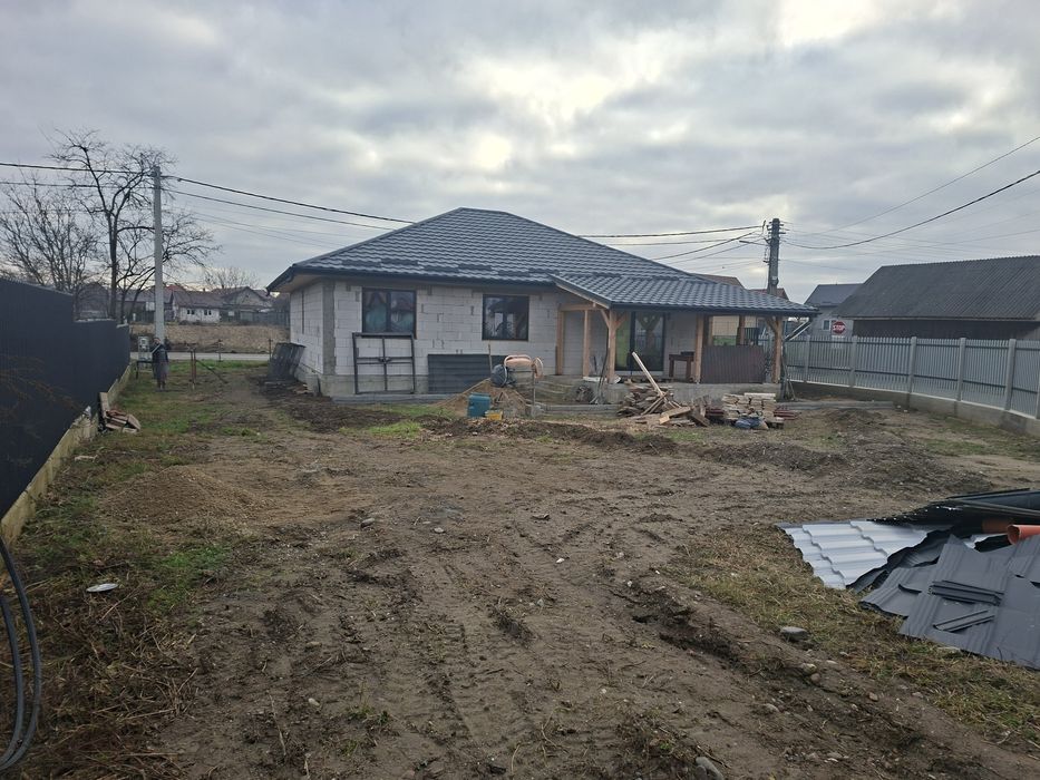 Vând casă nouă an 2025!