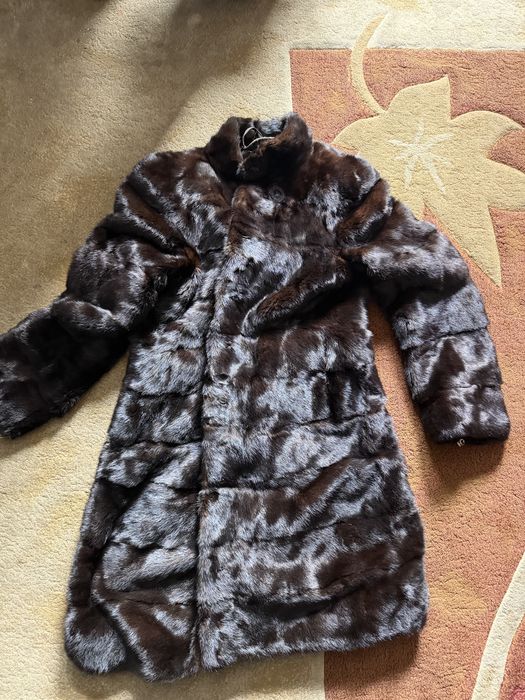Продам норковую шубу