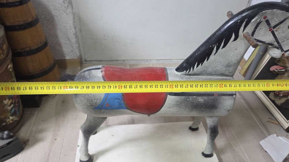 Дървено конче, играчка