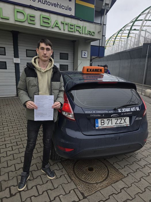 Scoala de soferi cat B pret 2500 ron