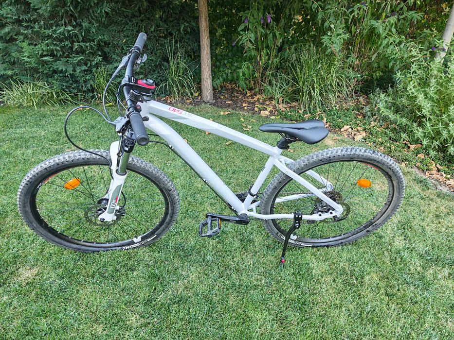 Vând bicicleta Rockrider ST 540