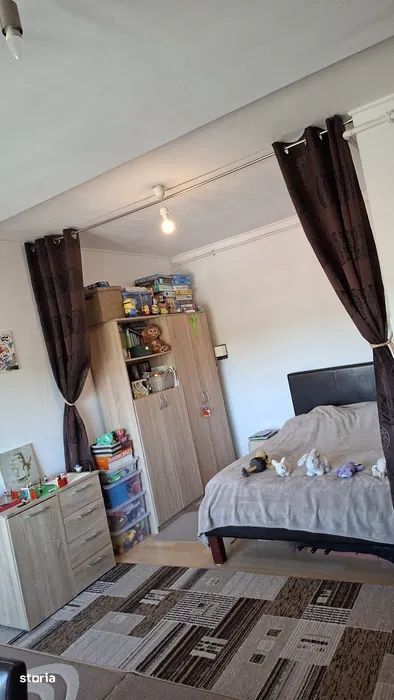1 camera, 40 mp, Baciu, zona Petrom