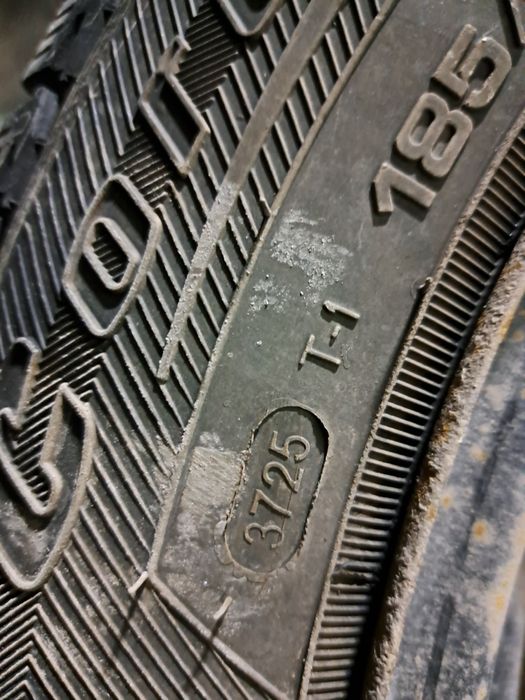 Комплект новой резины с дисками r14