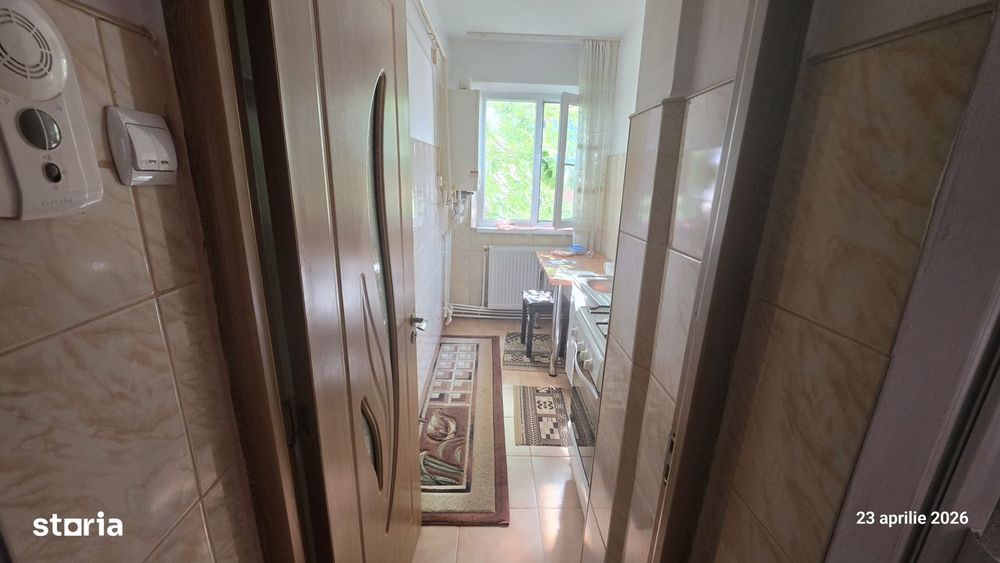 Apartament 2 camere, balcon, centrală pe gaz