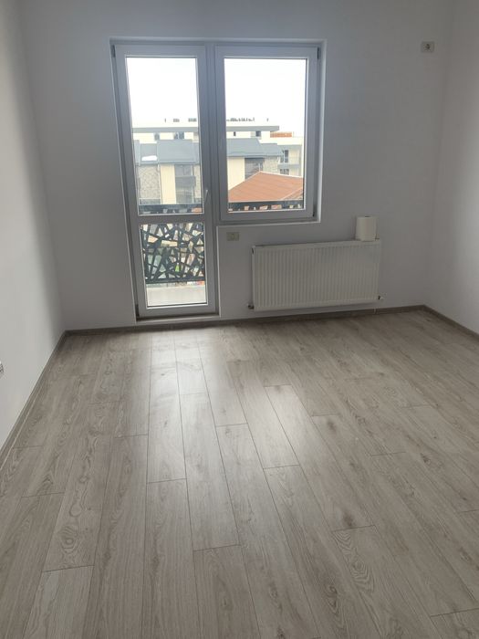 Inchiriez apartament 2 camere,loc de parcare si boxa depozitare in Dobroesti,jud.Ilfov.