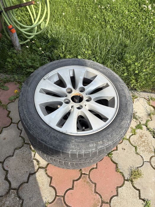 Anvelope de iarna si jante pe 16 originale bmw