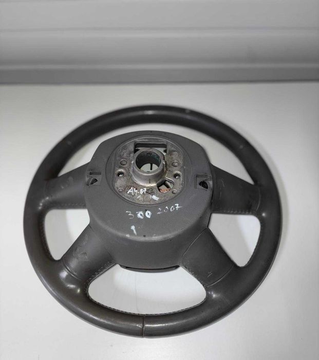 Volan Audi A4 B7 (2007) cu airbag – original