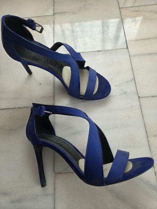 Sandale albastre bershka