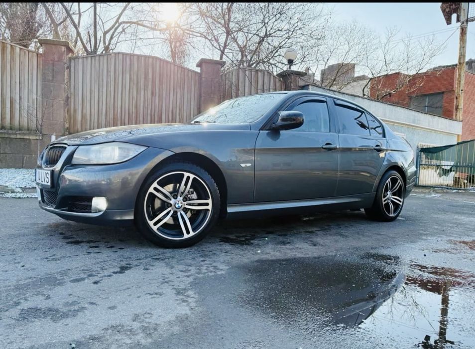 Vand bmw e90 2.0d 2010