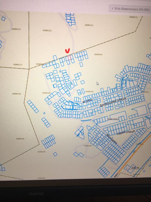Продам участок недорого в 23 мкр